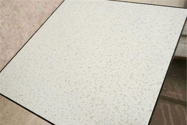 学校微机室一般安装施工哪种全钢防静电地板比较好?